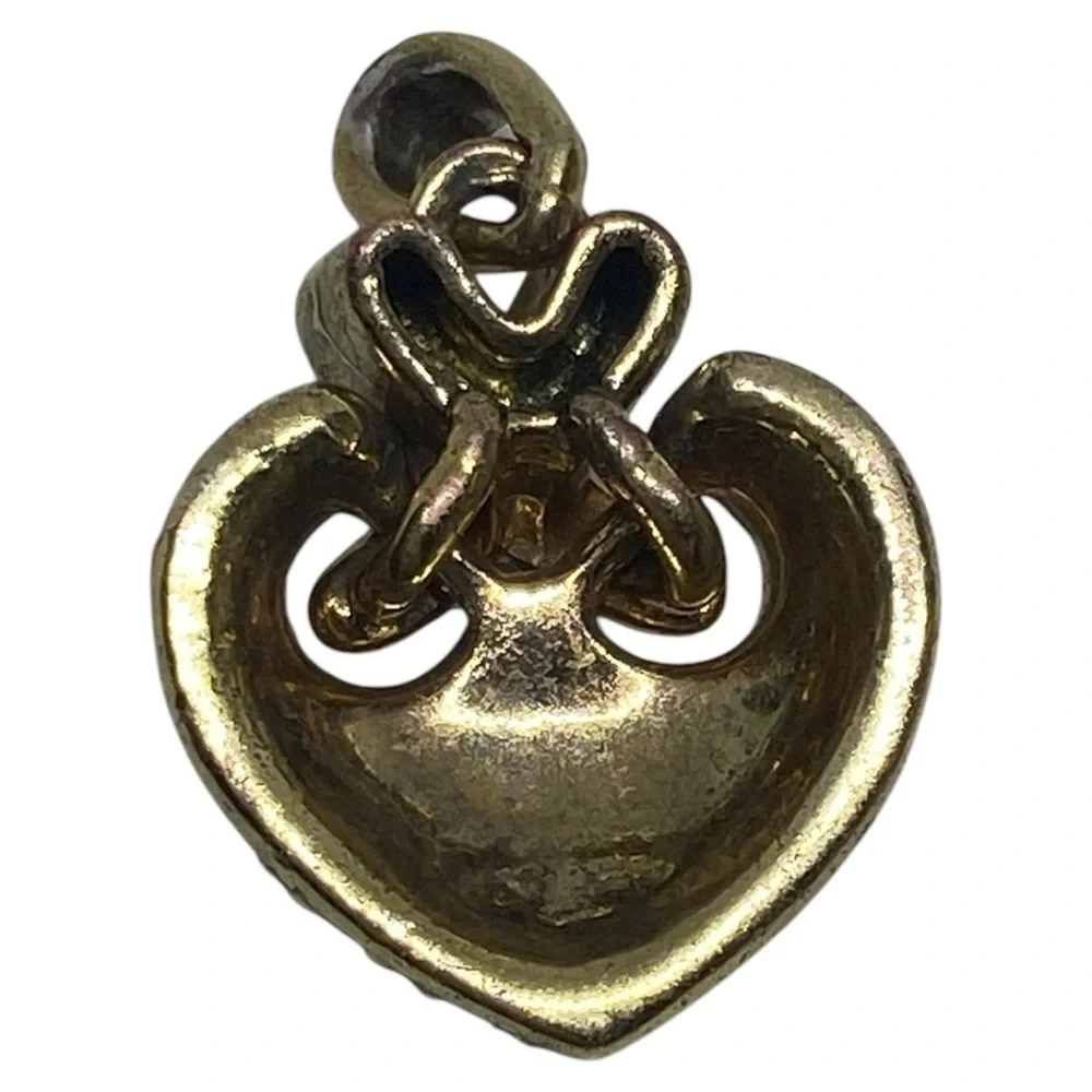 Vintage Heart Pendant​ - Picture 3 of 11